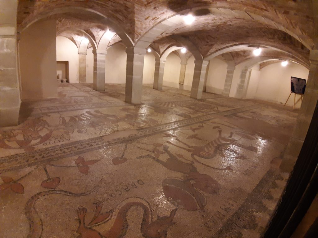 Bobbio - Mosaico Basilica San Colombano
